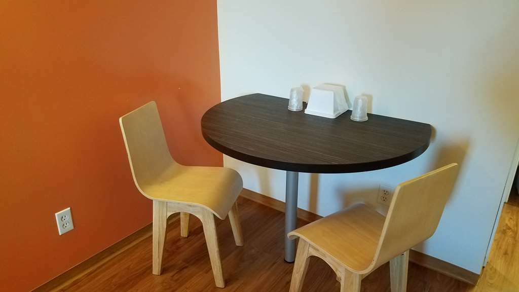 Motel Bo-Camrose, Ab Стая снимка